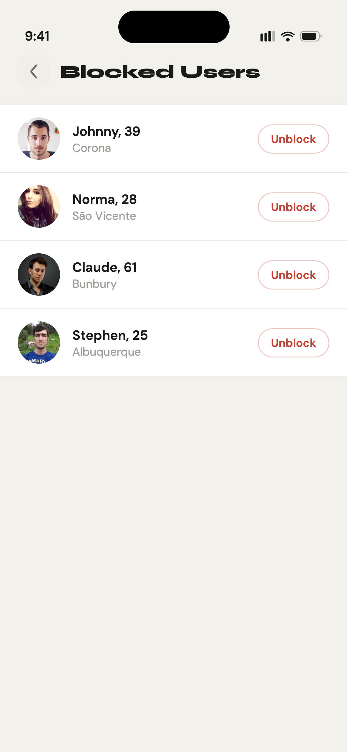 Gettit Blocked Users screen showing the ability to block and unblock users